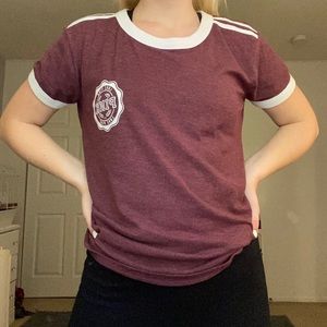 pink maroon shirt